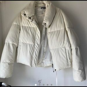 Apparis - Faux Leather Puffer- medium- very lightly used - selling as is
